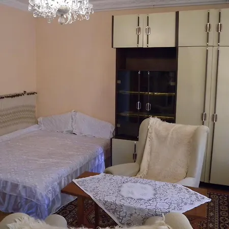 Agnes Nyaralohaz بيت للعطل شيوفوك